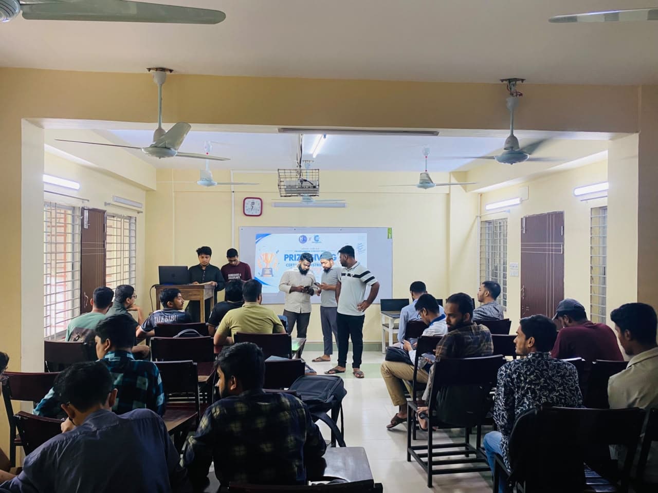 Half Coders আজ